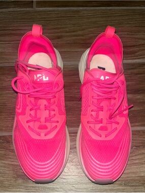 APL Streamline women’s pink sneakers